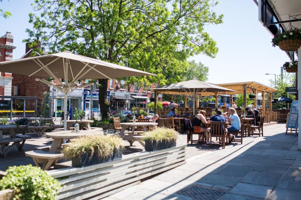 the-moortop-heaton-moor-pub-fit-out-008