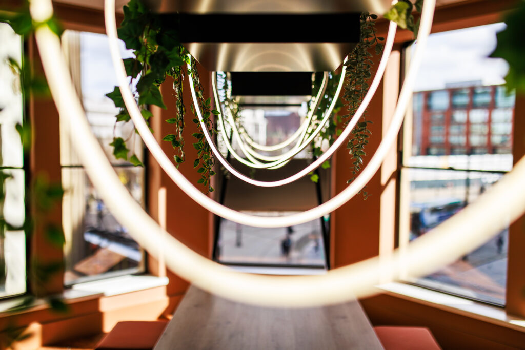 Designing a Luxurious Office Space: Elevate Your Workspace