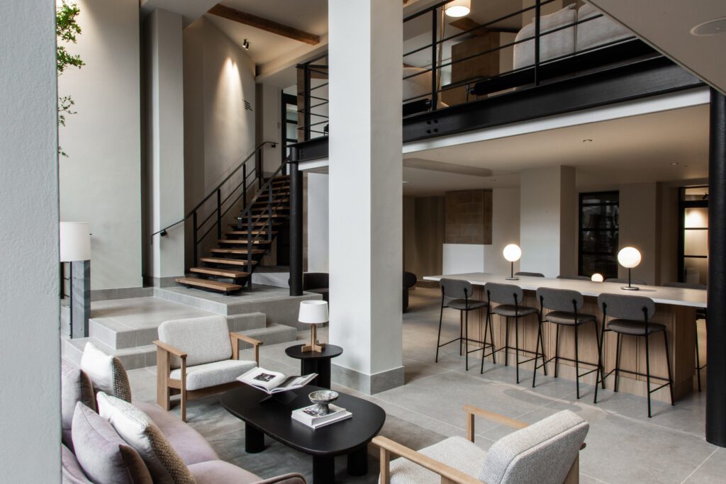 Revitalise Your Workspace: The Ultimate Guide to Office Refurbishment a blog by select interiors