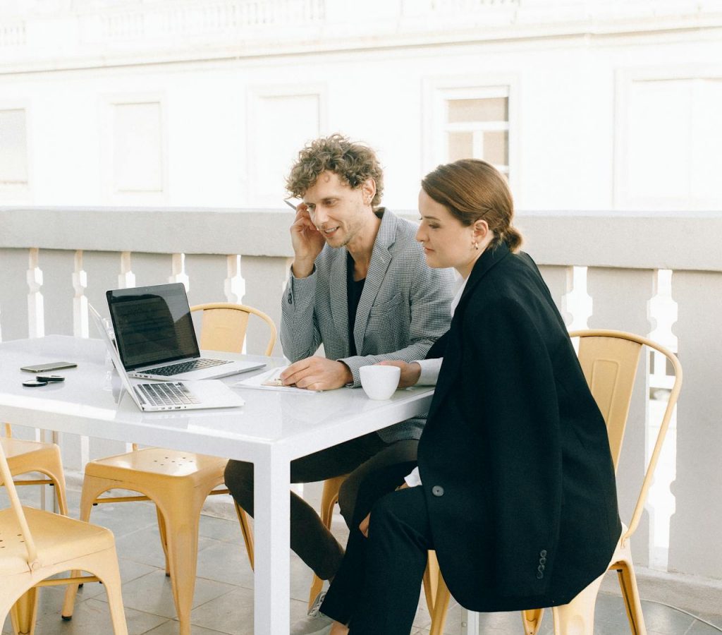 Spring office trends: Refreshing your workspace for a productive season - A blog by Select Interiors